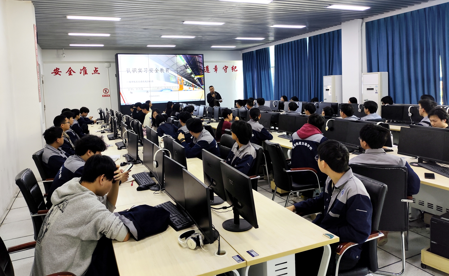 B1152078D2FFD7D5C0FE4B69DB7D642E_副本.jpg